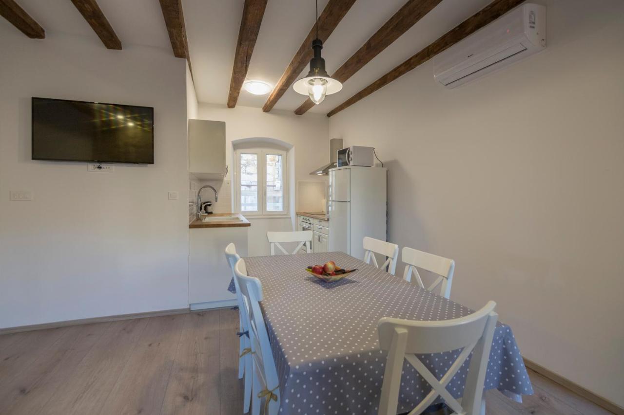 Apartments Bepi Komiža Dış mekan fotoğraf