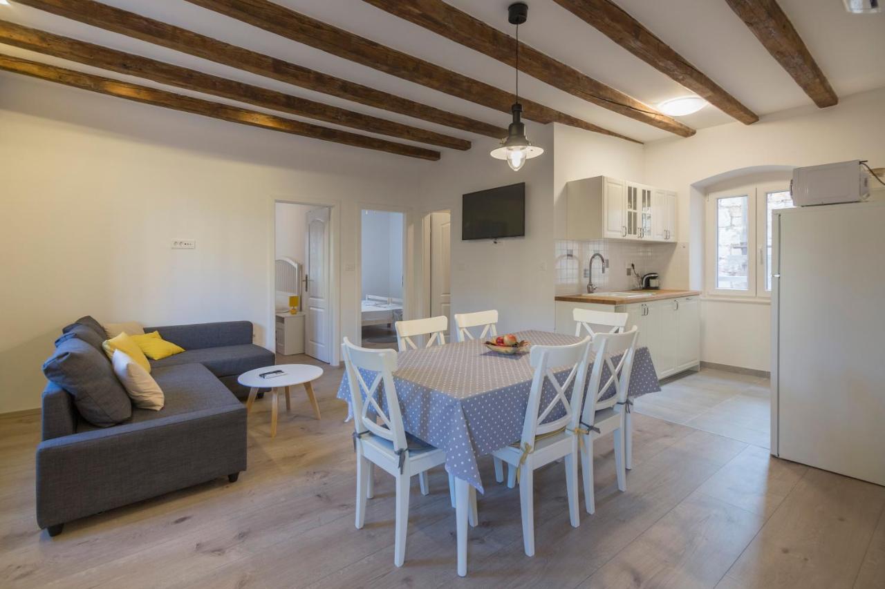 Apartments Bepi Komiža Dış mekan fotoğraf