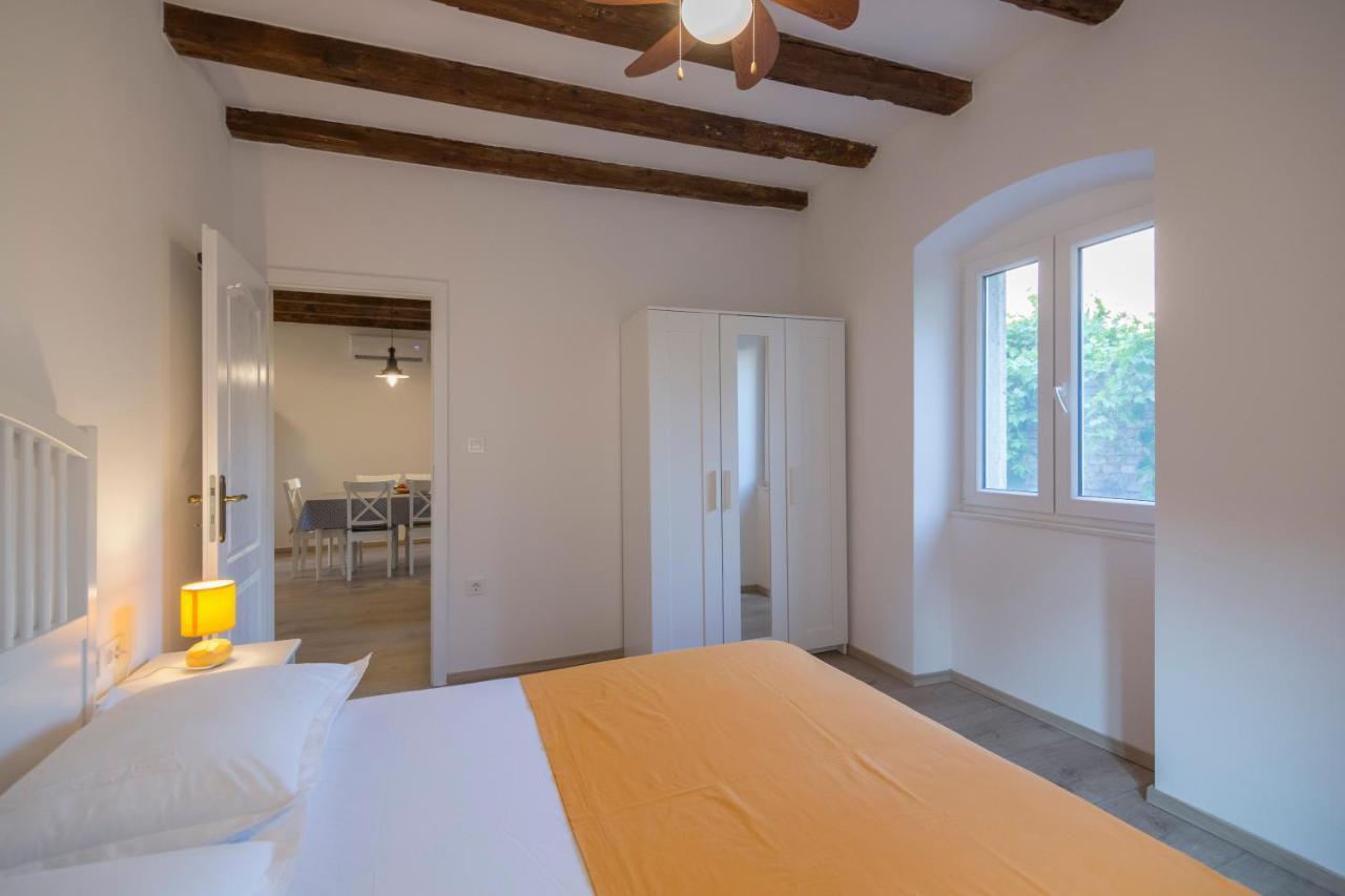 Apartments Bepi Komiža Dış mekan fotoğraf