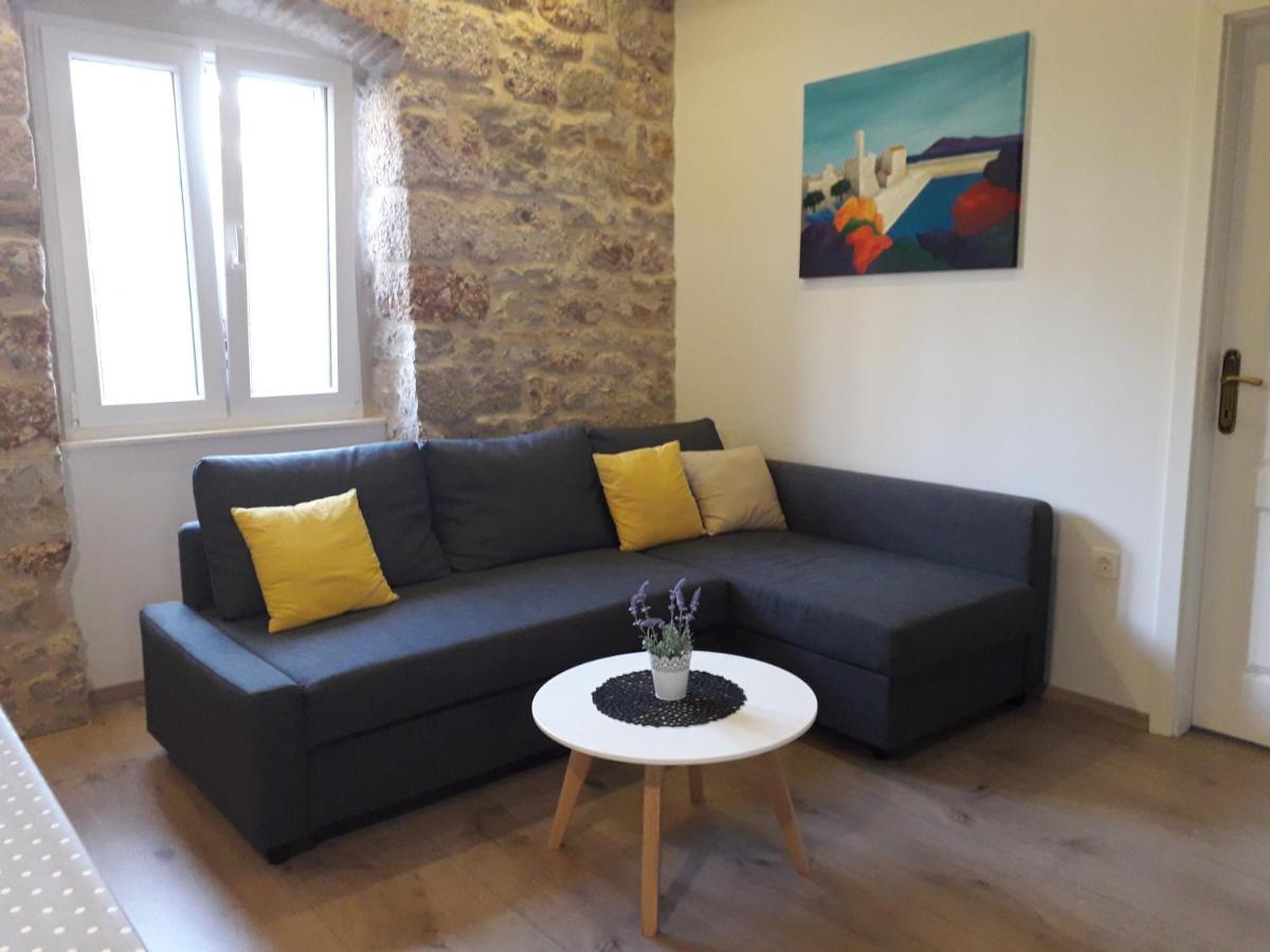 Apartments Bepi Komiža Dış mekan fotoğraf