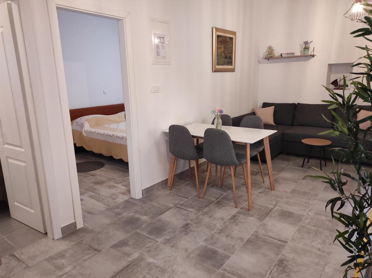 Apartments Bepi Komiža Dış mekan fotoğraf