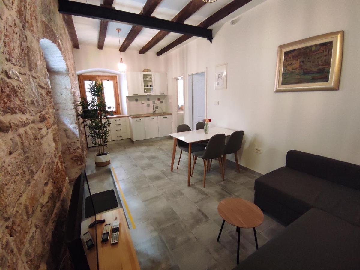 Apartments Bepi Komiža Dış mekan fotoğraf